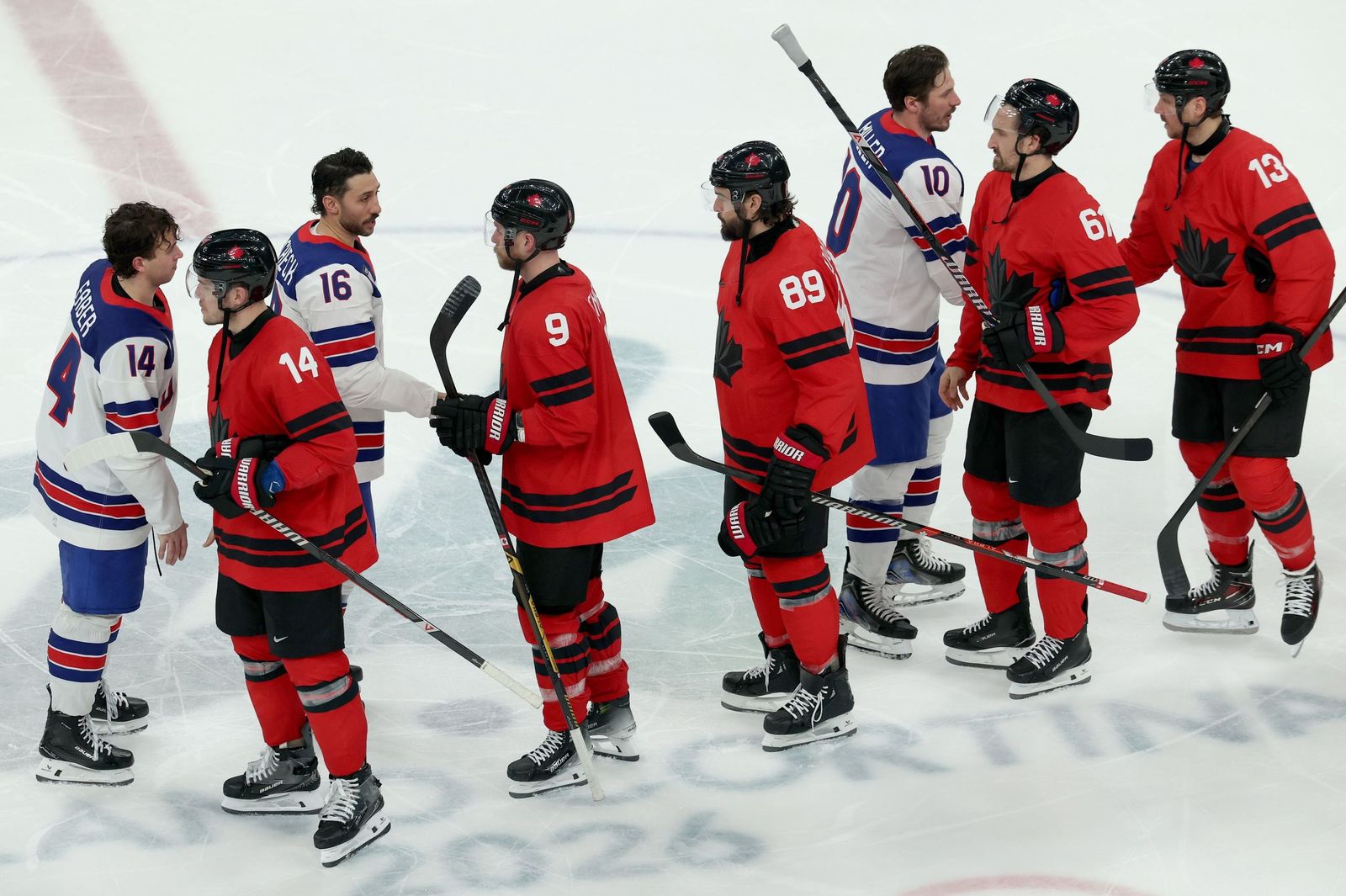 Las mejores fotos de los Juegos Olímpicos de invierno Milán Cortina d'Ampezzo 2026 | Ceremonia de clausura y jornada 17 y última