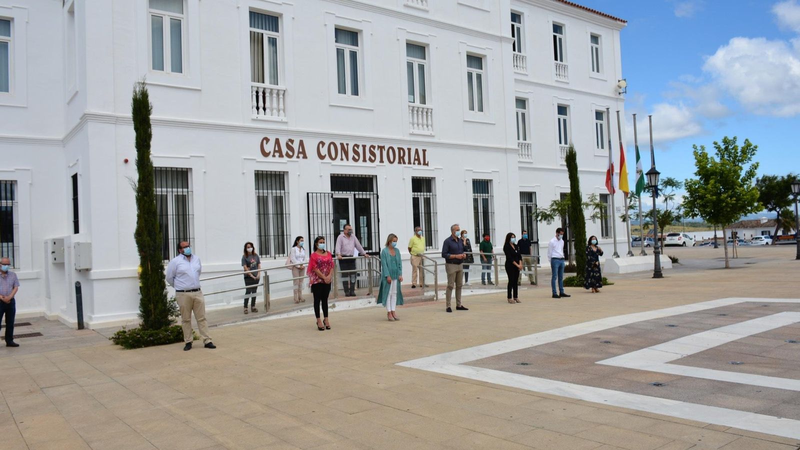 El minuto de silencio guardado en San Roque.