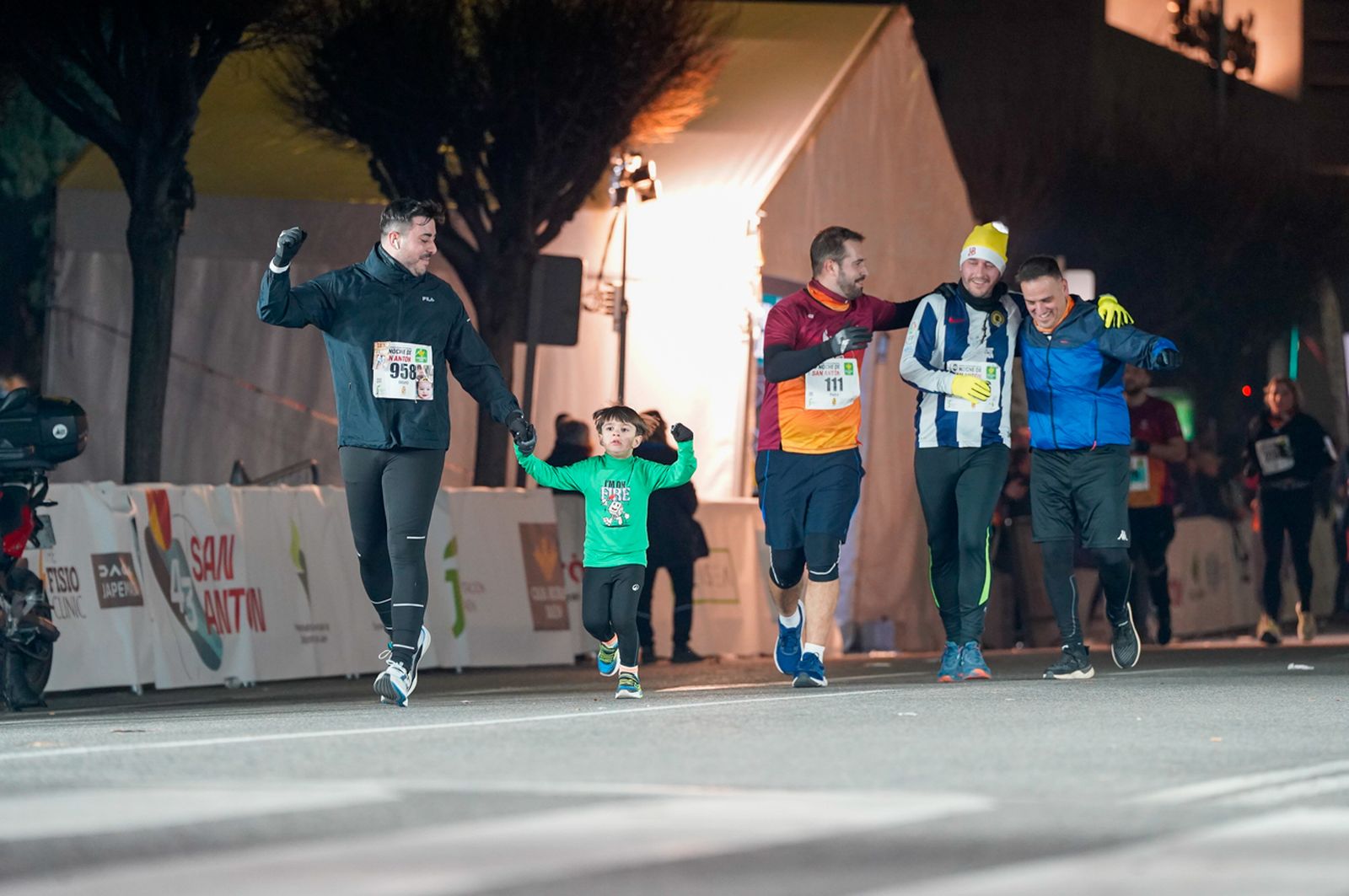 En imágenes: búscate en tu llegada a meta de la Carrera de San Antón 2026 (3)