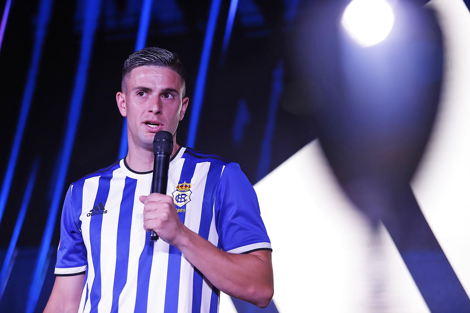 Imágenes de las nuevas equipaciones del Recreativo de Huelva para la temporada 2023/24