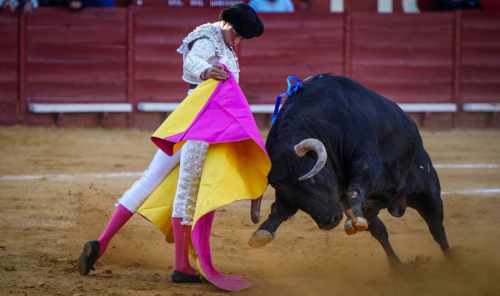 Puerta grande para Roca Rey y El Juli en la plaza de toros de Jerez