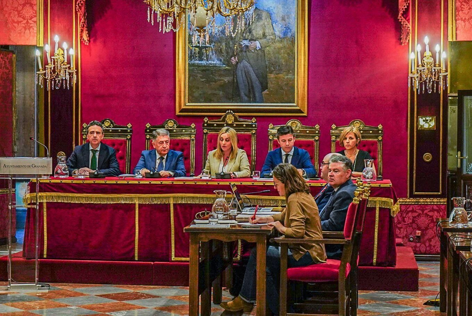 Presentación en pleno de la memoria de la oficina correspondiente a 2023.