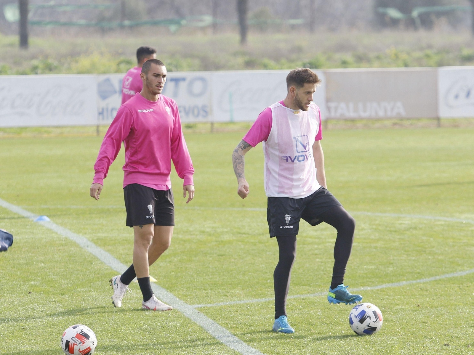 Fotografías: El Córdoba CF ya trabaja con los tres fichajes invernales en el grupo