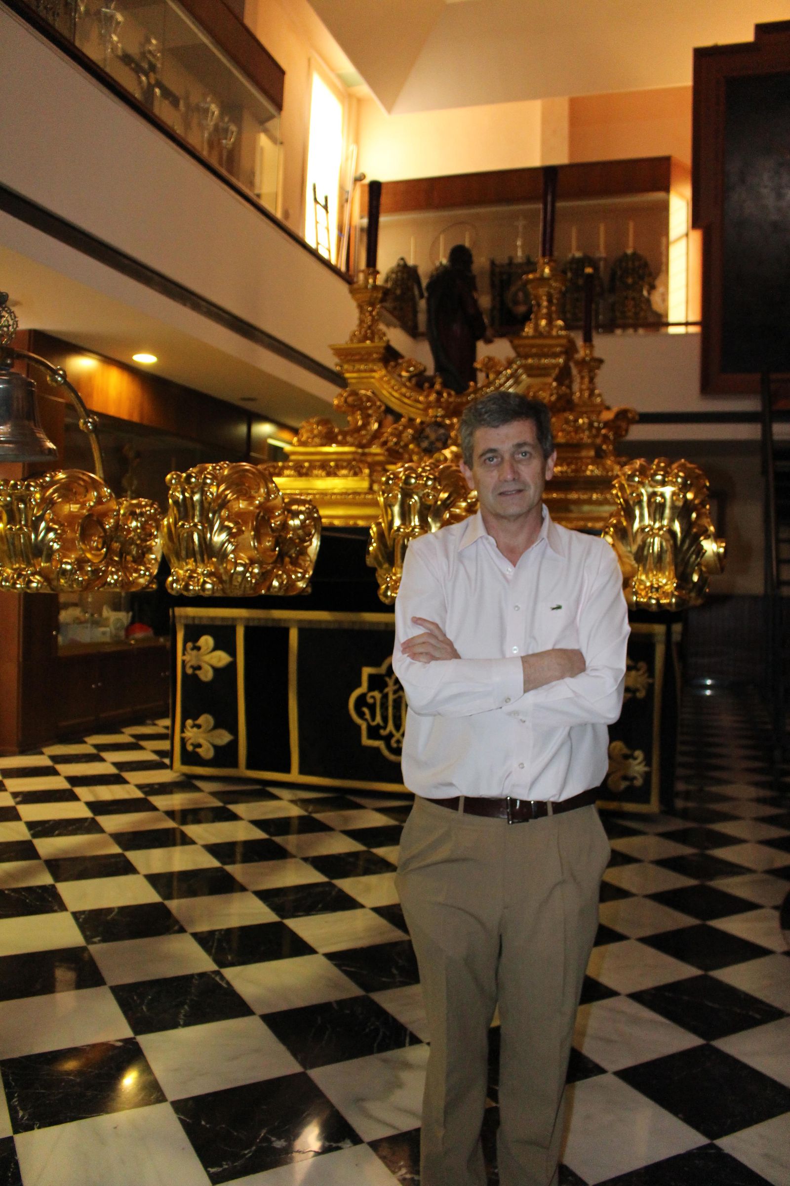 Baca en la Cofradía de Mena a la que pertenece.