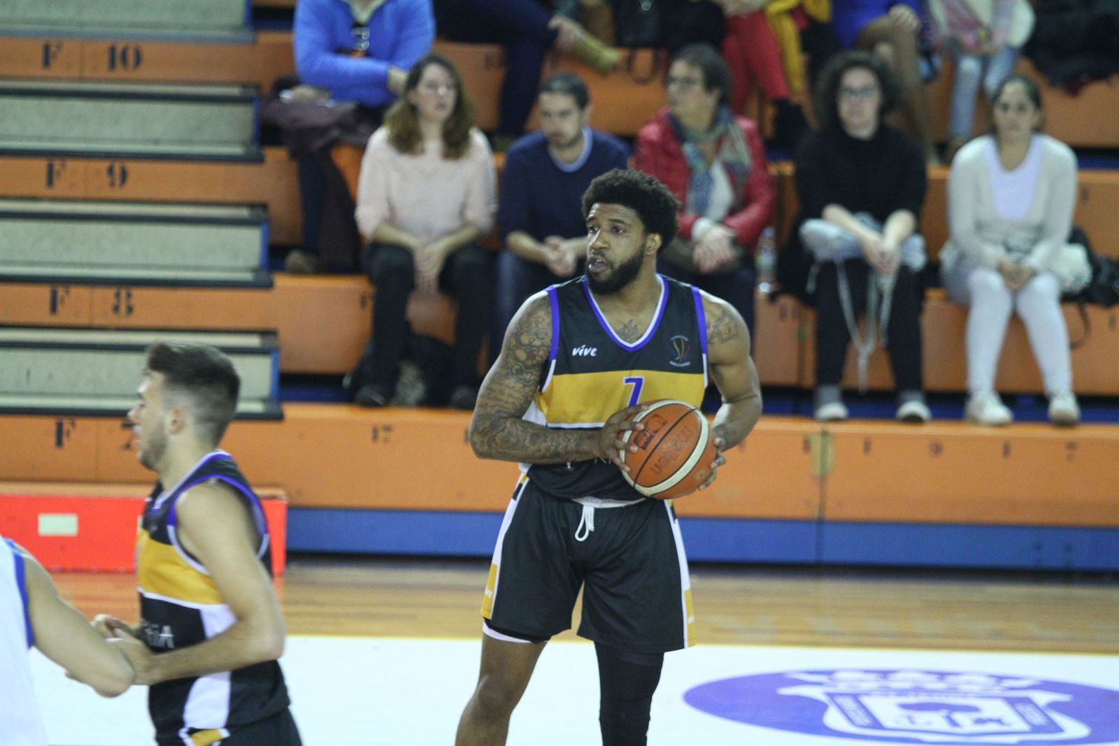 El Krypteia Capital (CBD Enrique Benítez) vence al Muser Auto Basket de Córdoba, en un encuentro con final agónico (82-81)