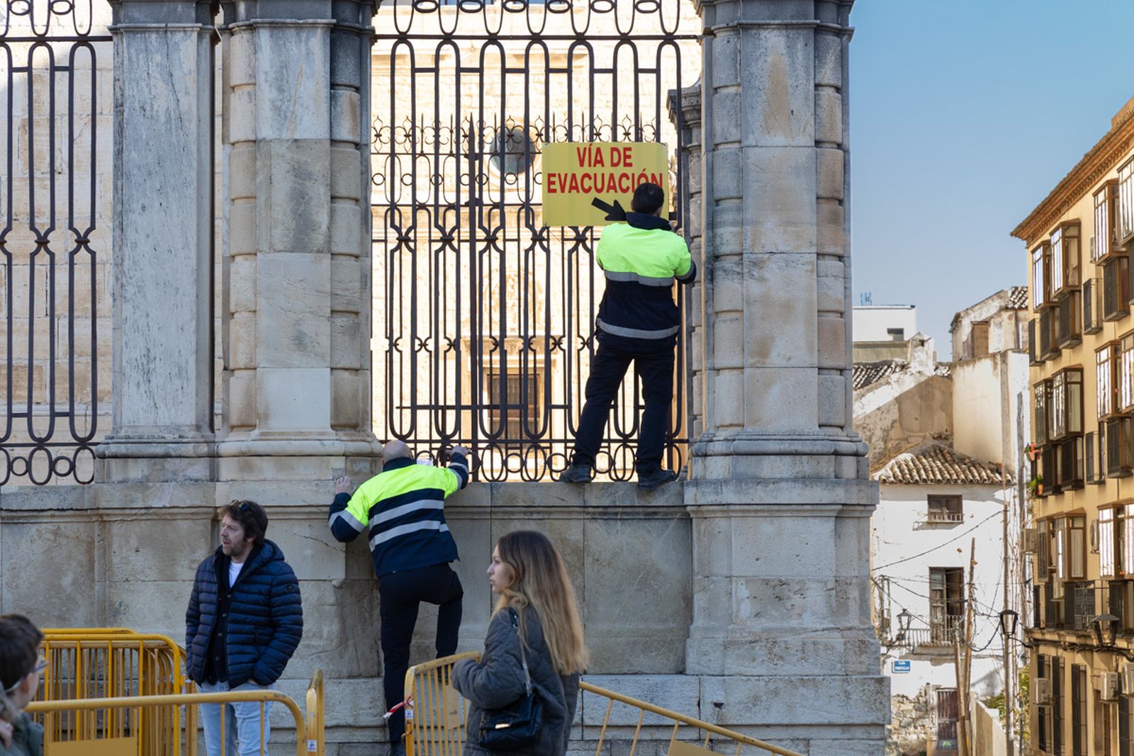 El trabajo tras las campanadas de Canal Sur en la Plaza de Santa María