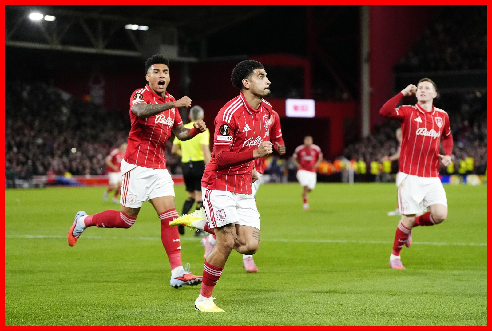 Nottingham Forest-Oporto (10).jpg