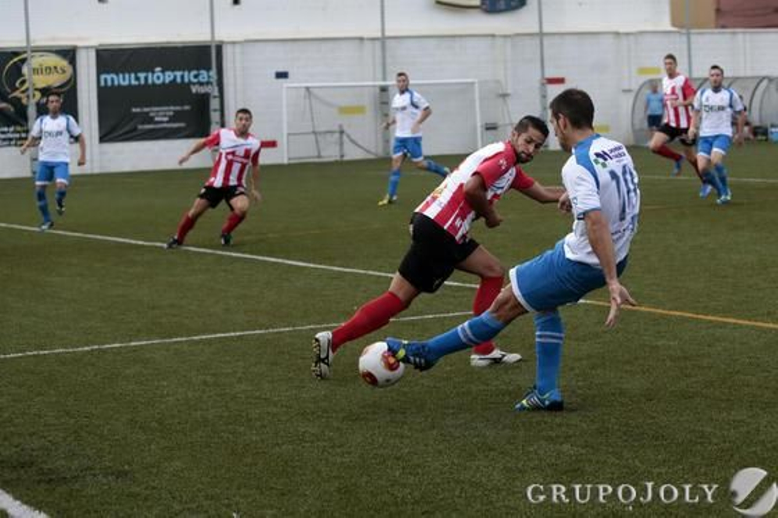El Algecuras sufre ante el Palo su segunda derrota liguera (2-0).

Foto: Martin Mesa