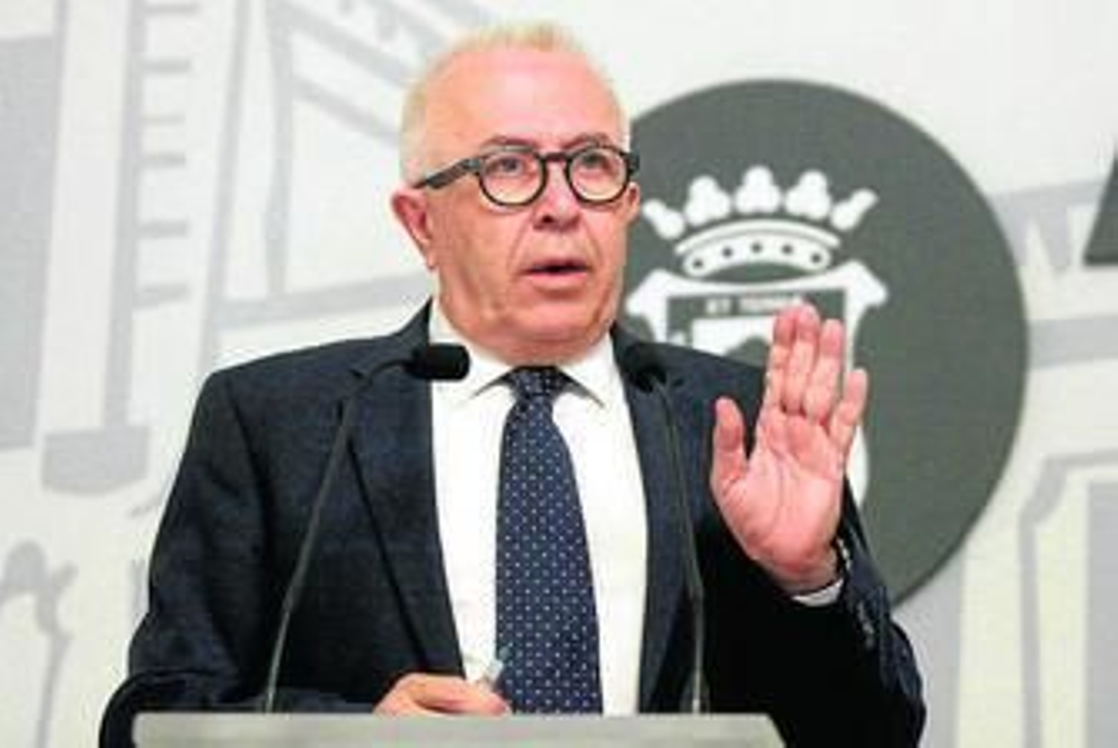 El consejero de Empleo, José Sánchez Maldonado, el miércoles en Huelva. El consejero de Empleo, José Sánchez Maldonado, el miércoles en Huelva.
