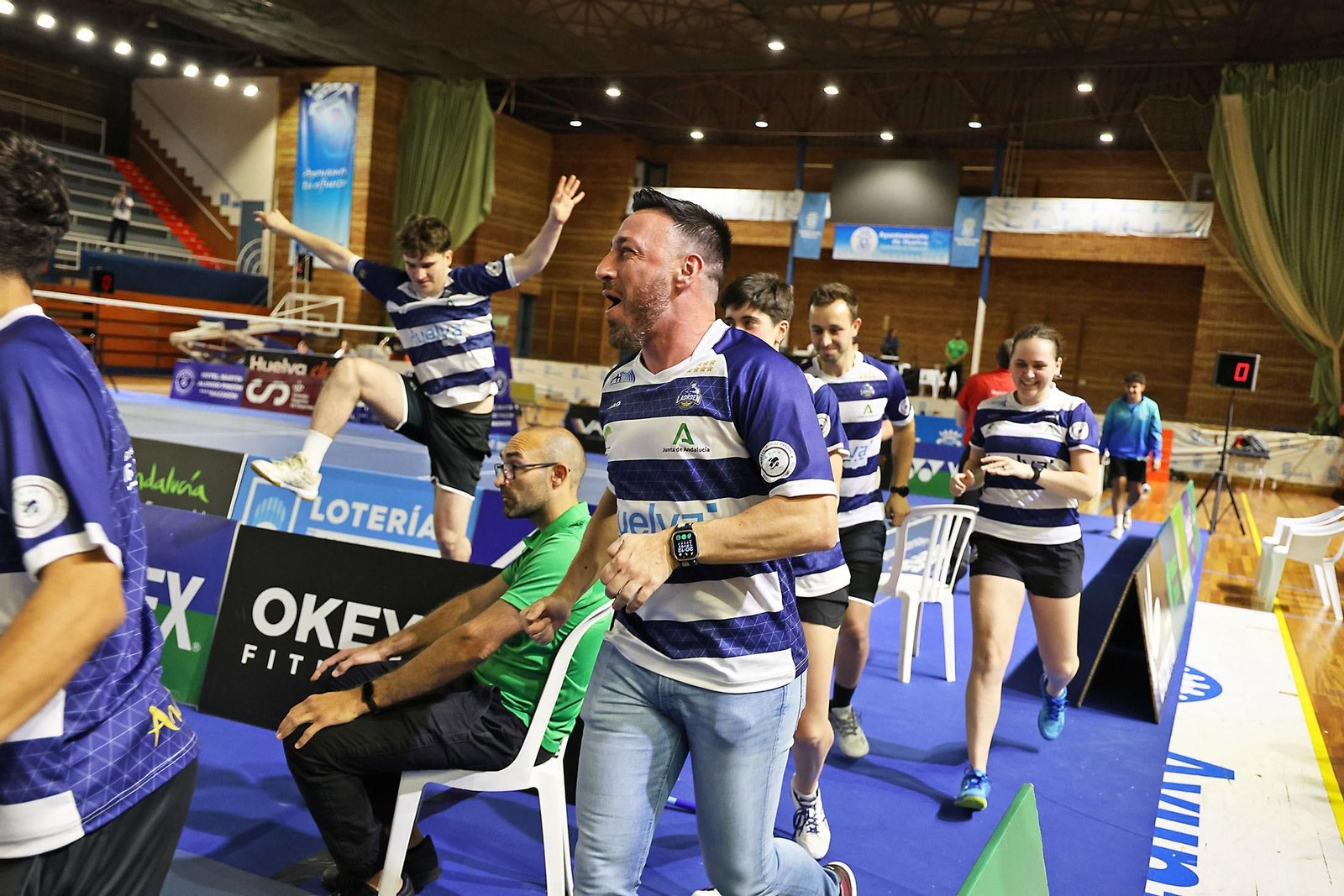 Imágenes de la final de liga de bádminton entre el IES La Orden y La RInconada