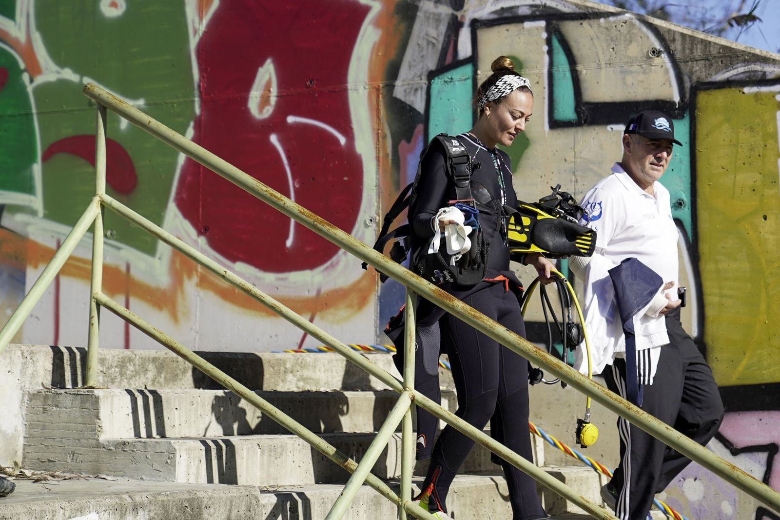 La limpieza solidaria del Guadalquivir en el Centro Náutico del Alamillo, todas las fotos