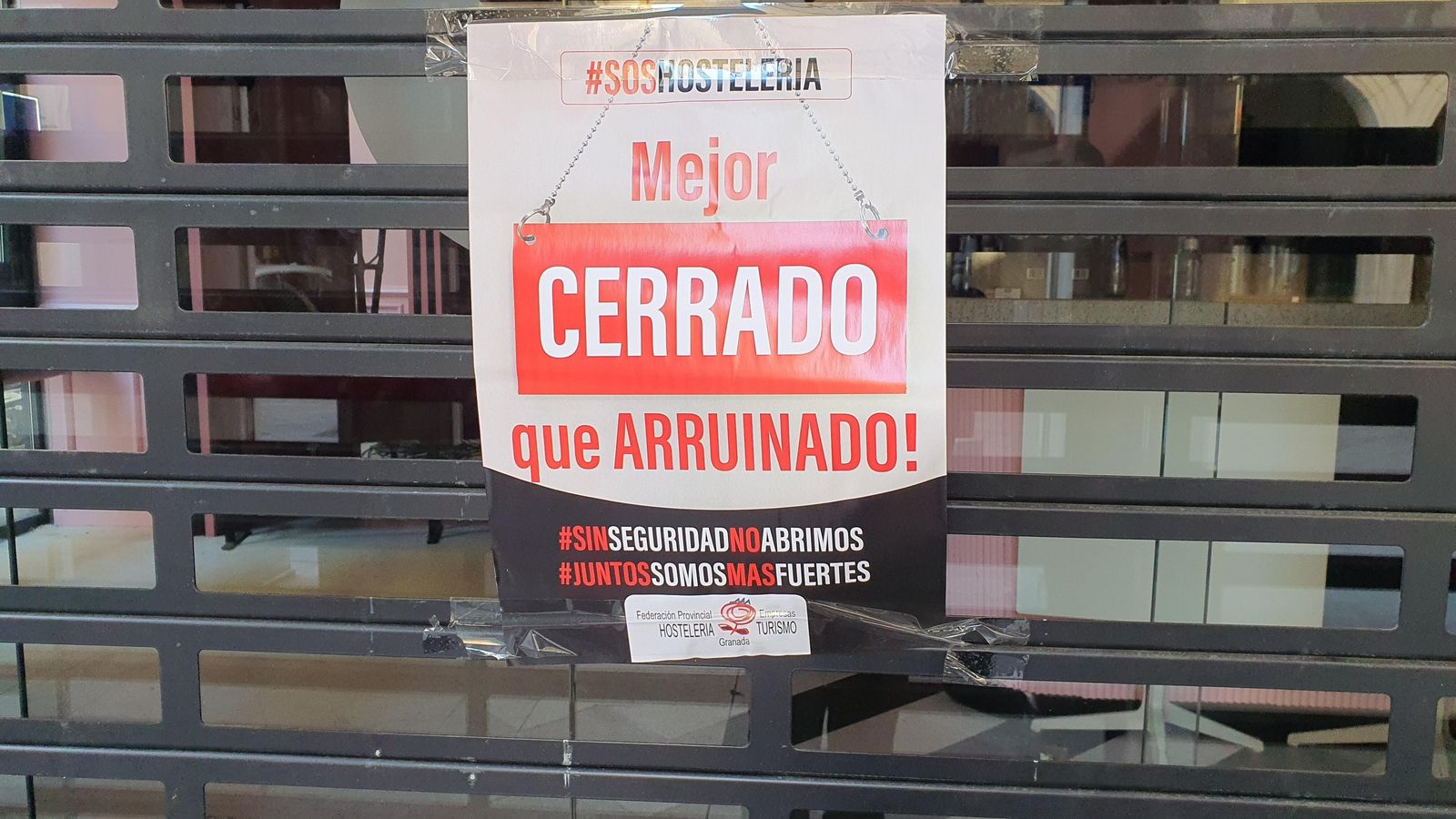 Muchos de los establecimientos hosteleros del centro no han abierto.