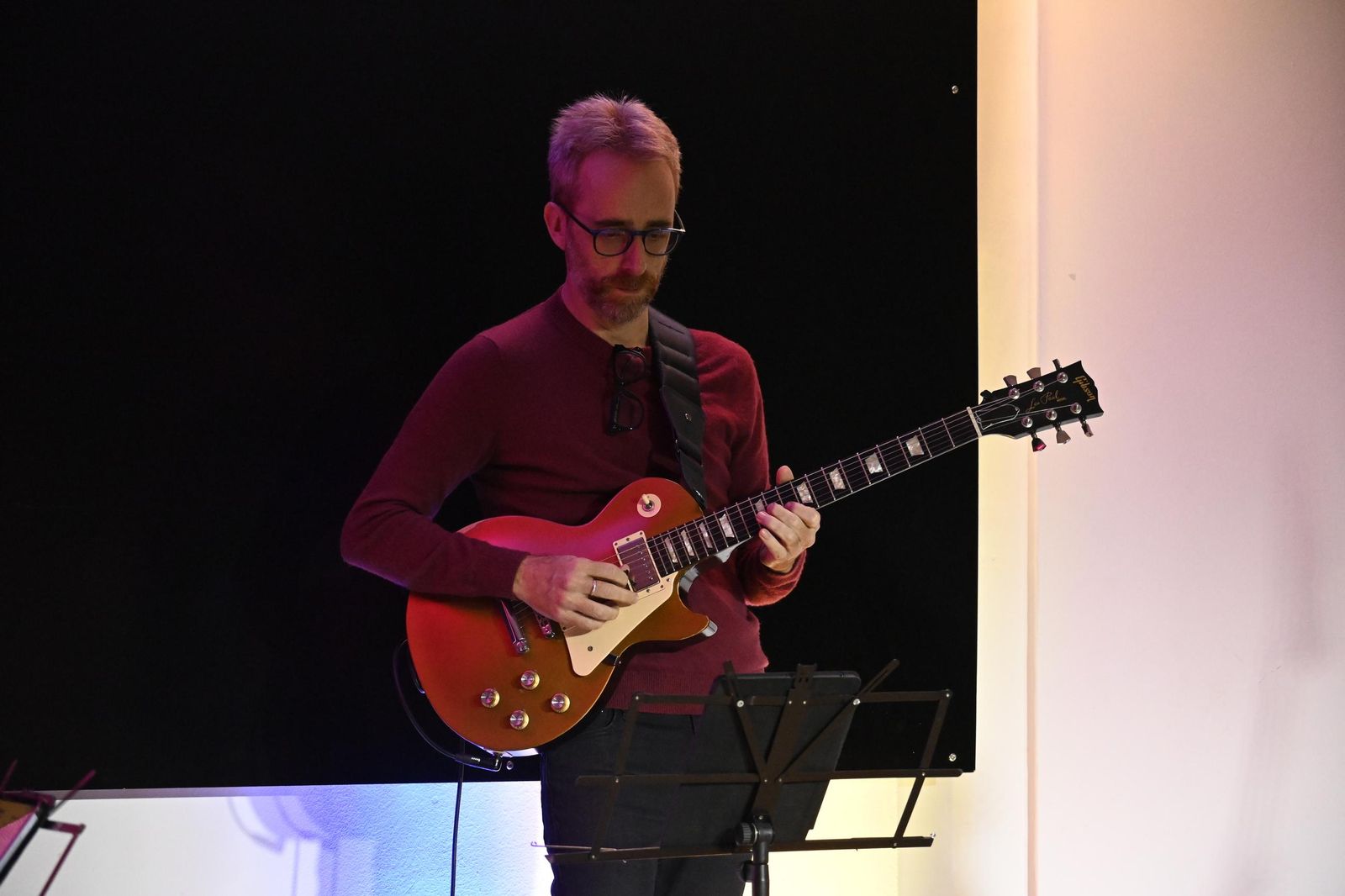 Actuación de Antonia Ferrá dentro del ciclo 'Música y otros ritmos' en imágenes