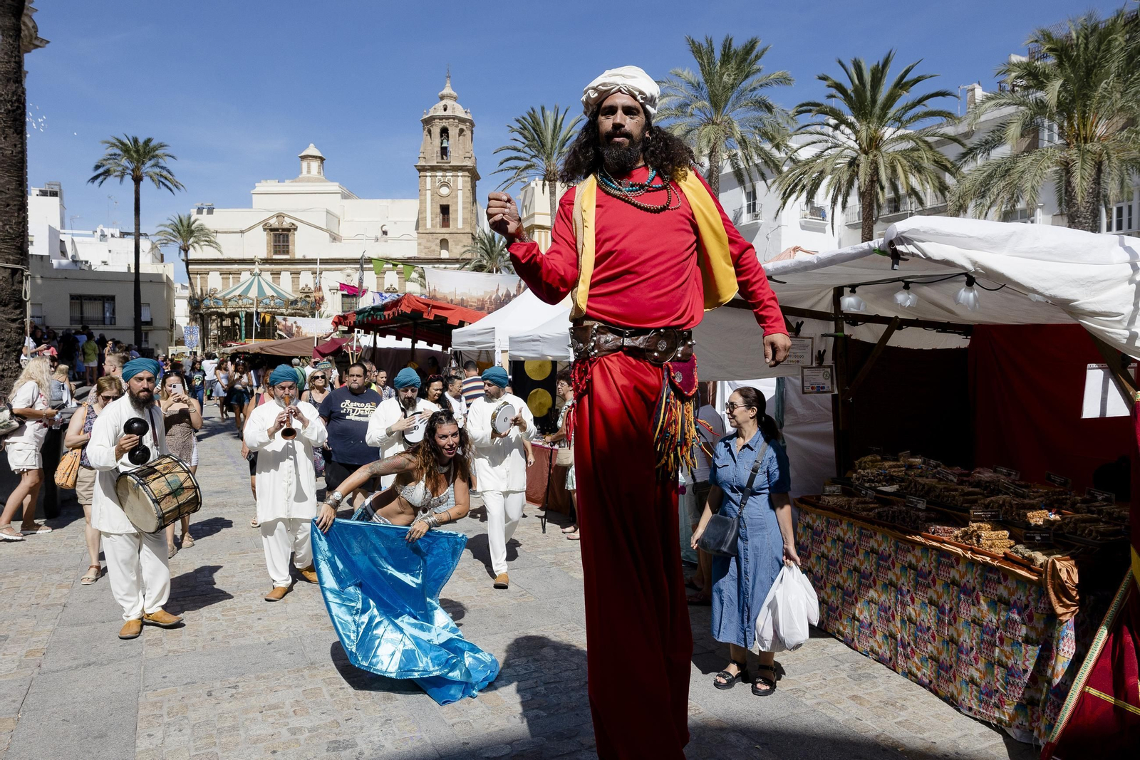 Imágenes de la inauguración del mercado andalusí