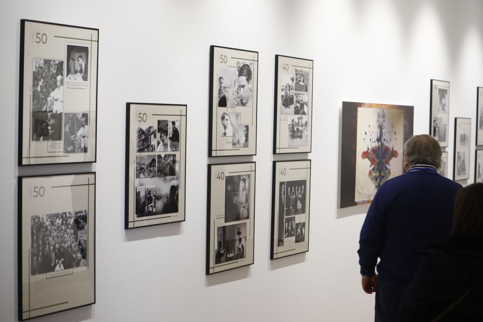 La exposición 'El festín infinito' en honor a Ginés Liébana, en fotografías