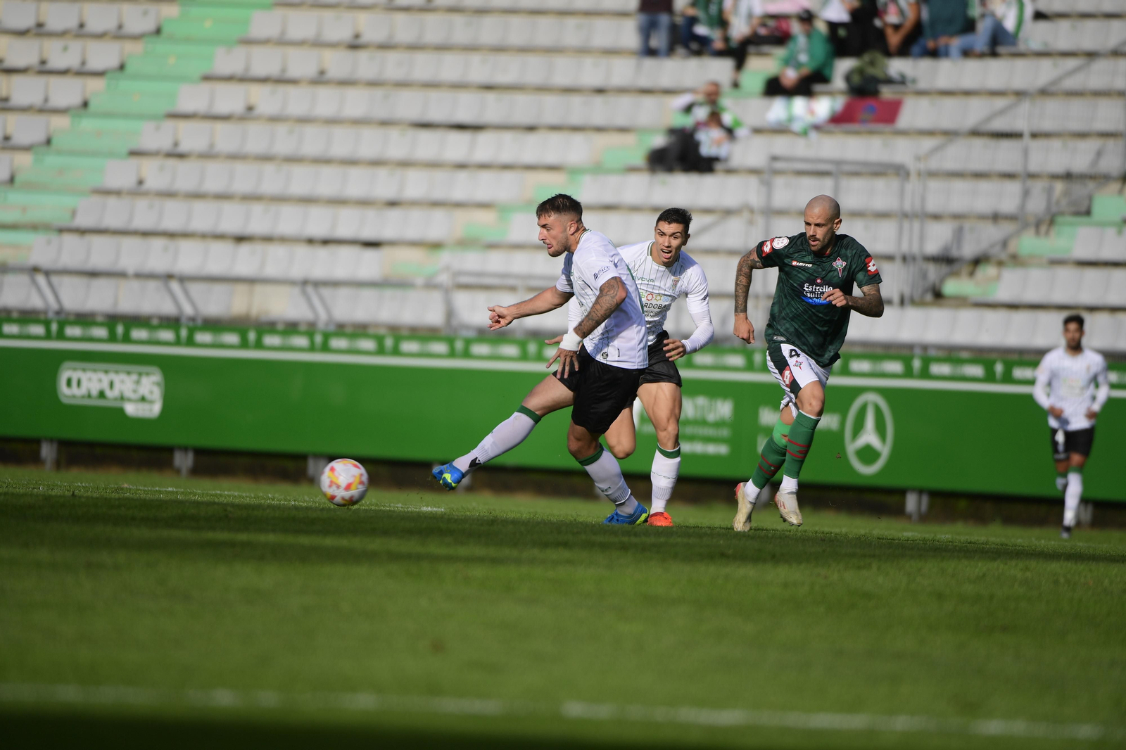 Las imágenes del Racing Ferrol - Córdoba CF en A Malata