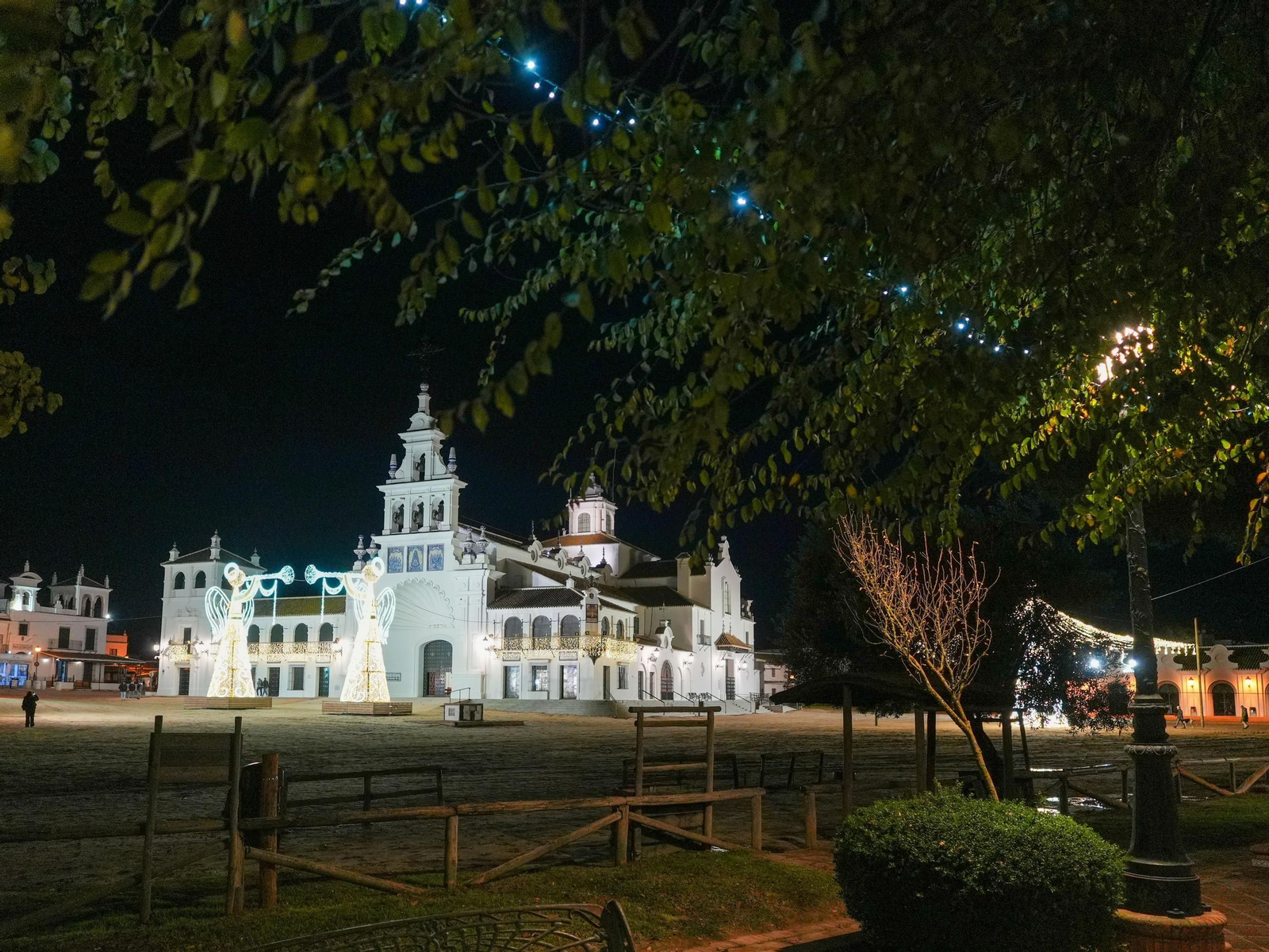 El Rocío iluminado por Navidad.