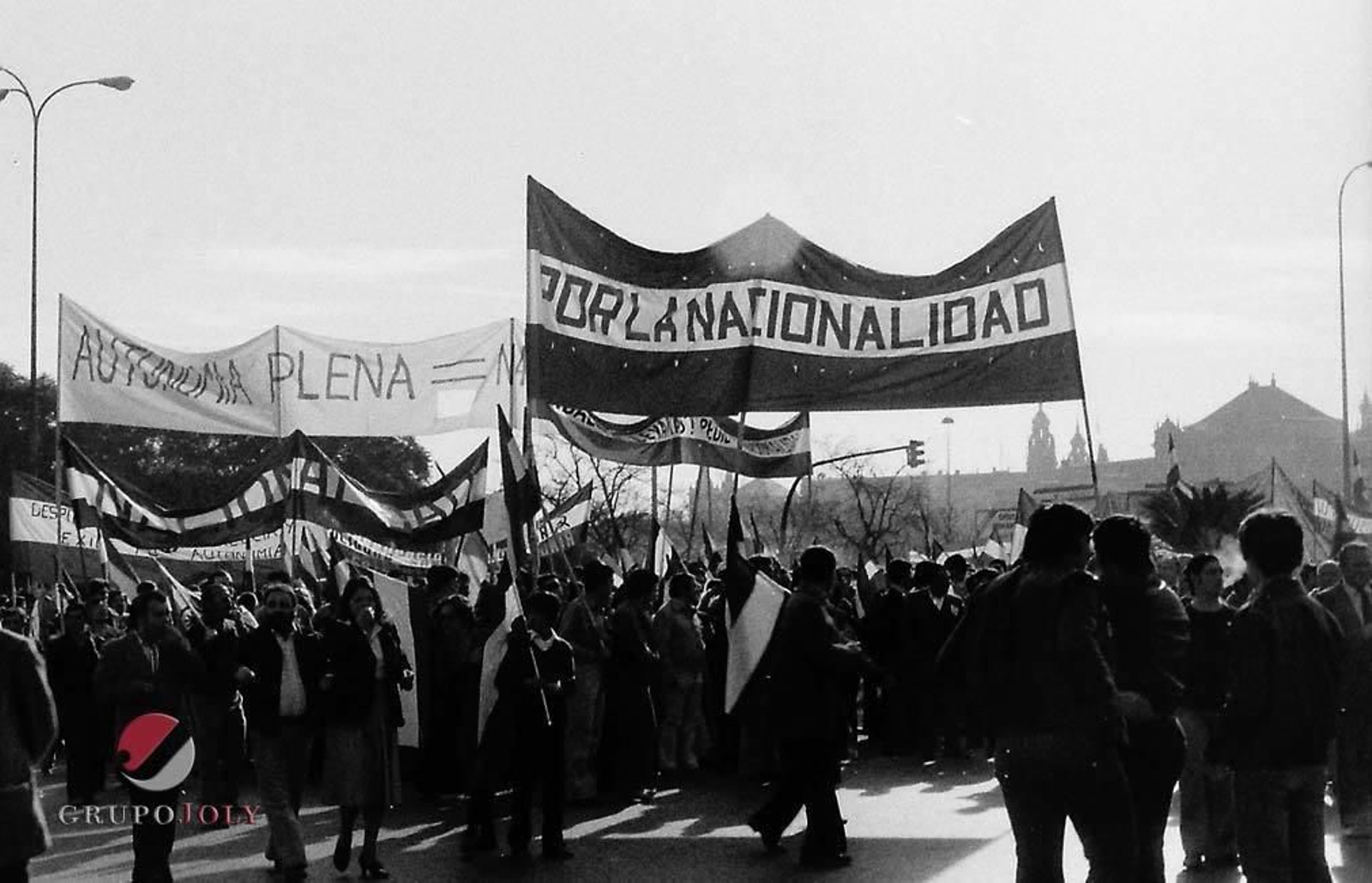 La histórica manifestación del 4 de diciembre de 1977