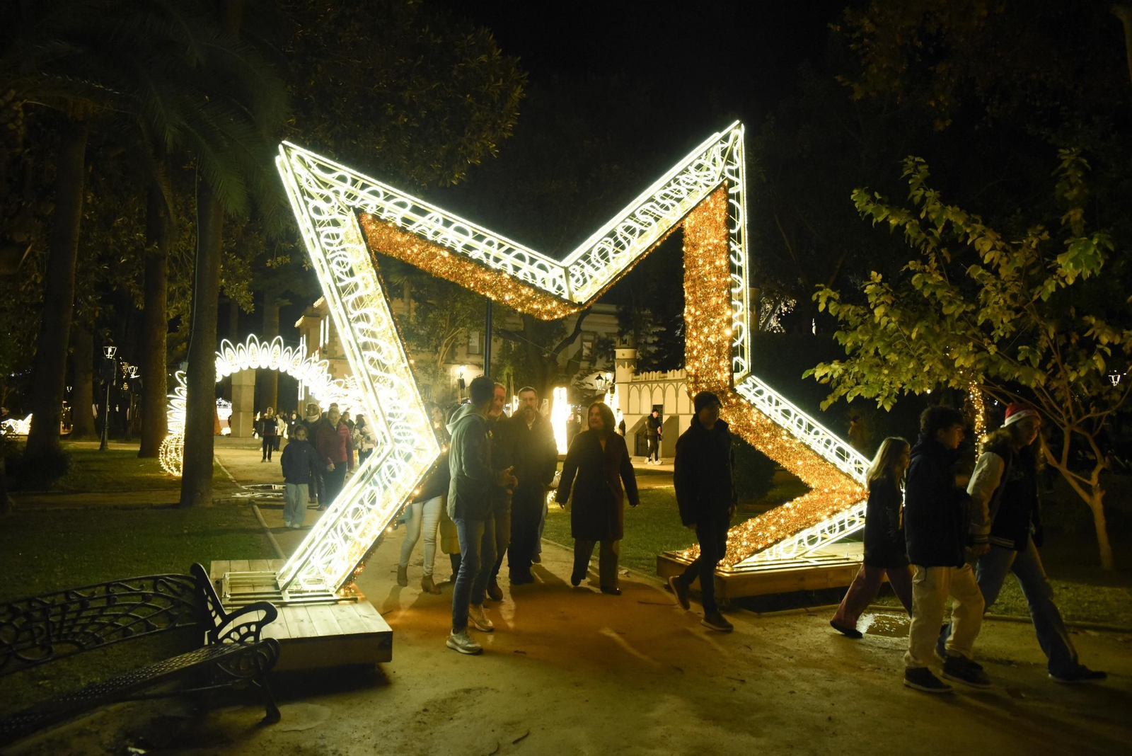 Fotos del poblado navideño de los Jardines Saccone de La Línea