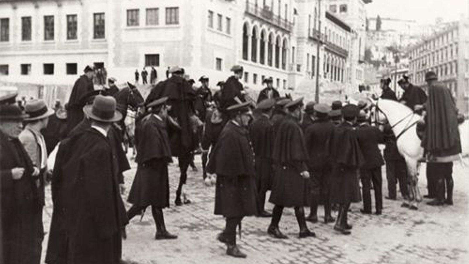 Inauguración el 1 de octubre de 1933.