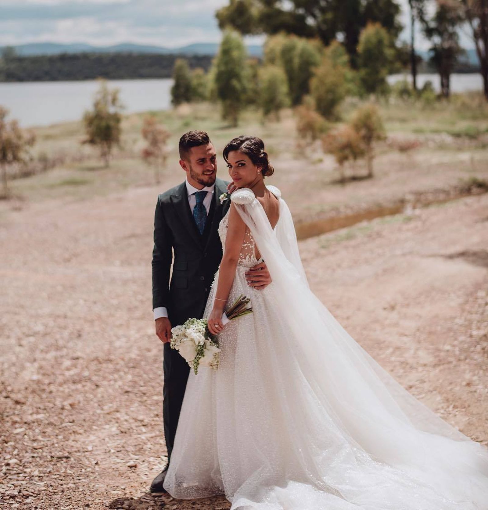 Koke y Beatriz Espejel | La madrileña, maestra de Educación Física e Inglés y community manager, tiene su propio blog de moda y es toda una experta manteniendo la privacidad en su relación con el futbolista.