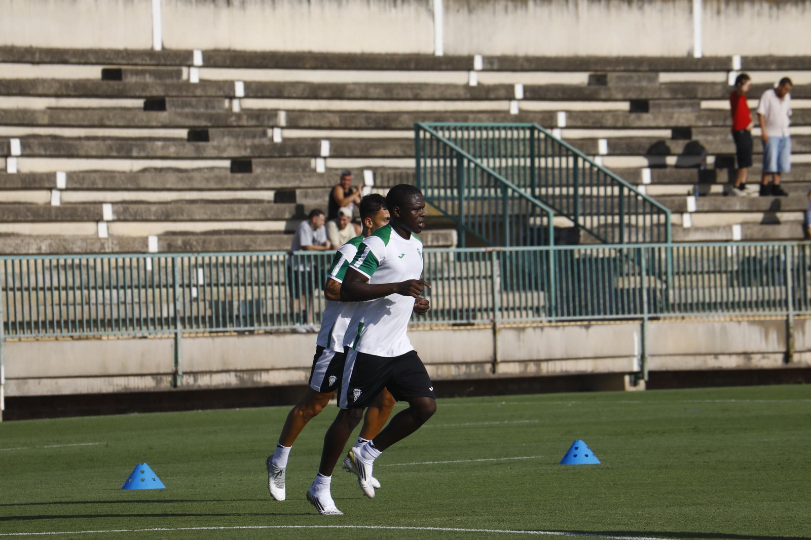 Las mejores fotos del primer entrenamiento del Córdoba CF en su pretemporada