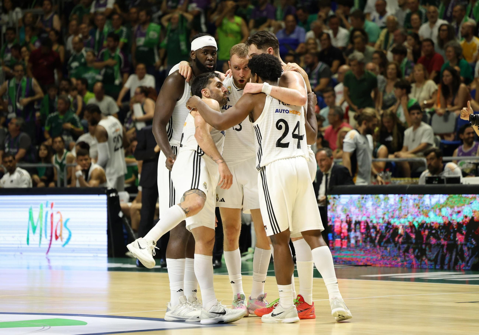 El Unicaja-Real Madrid, en fotos