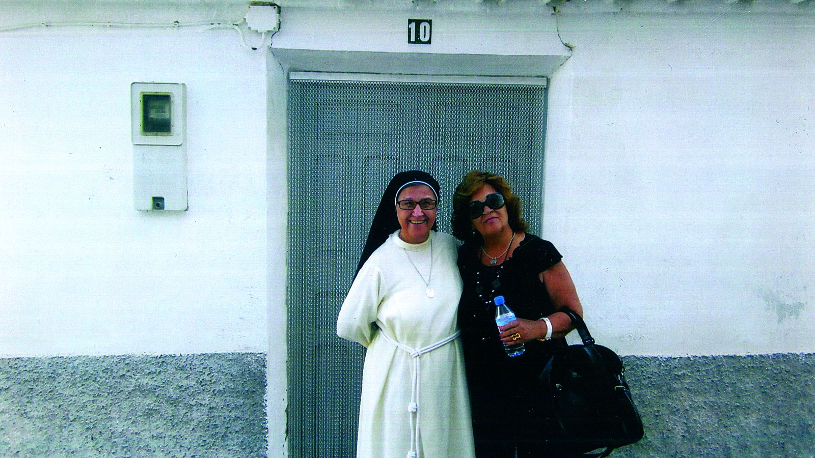 María del Mar y su hermana