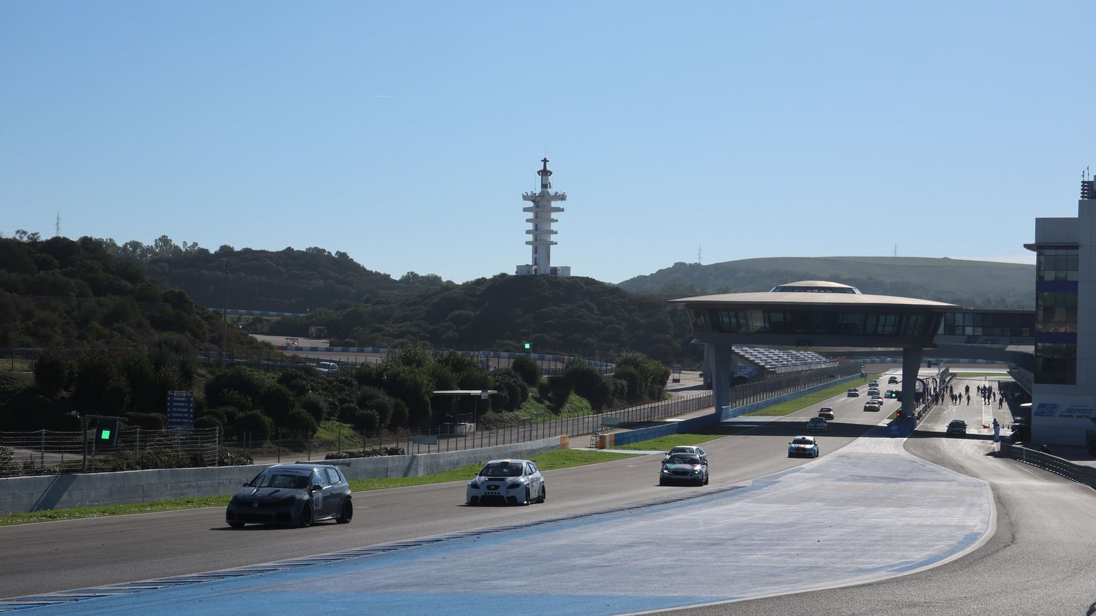 Damian Freda, al frente de la primera manga.