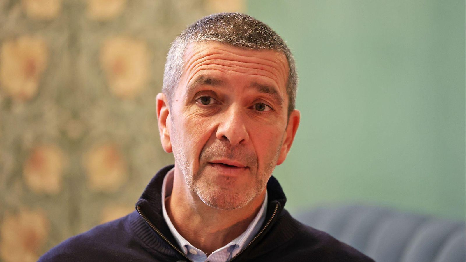 Juan Vicente Rivas argumenta su opinión en la Tertulia Cofrade "El Aguaó"