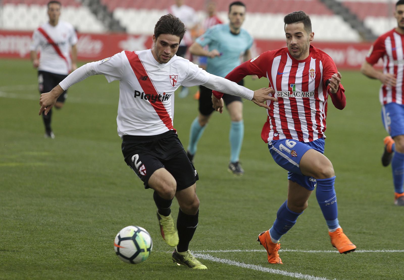 Las imágenes del Sevilla Atlético-Sporting