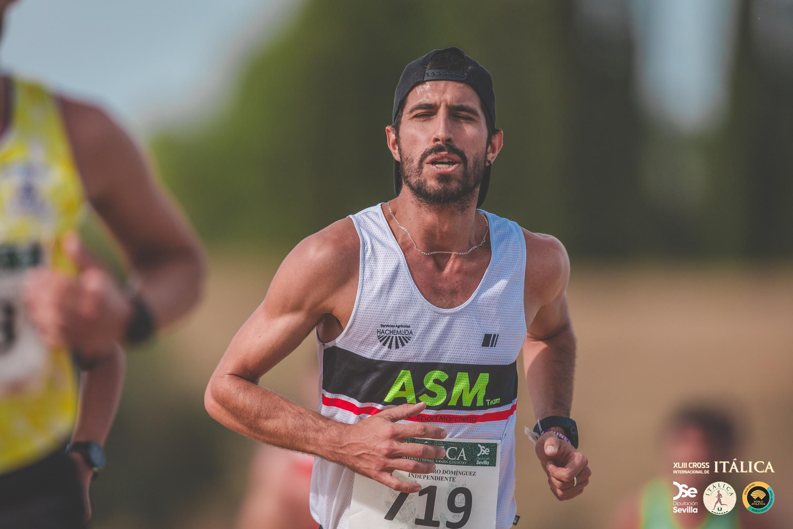 Búscate en las fotos del Cross de Itálica 2025 | 2
