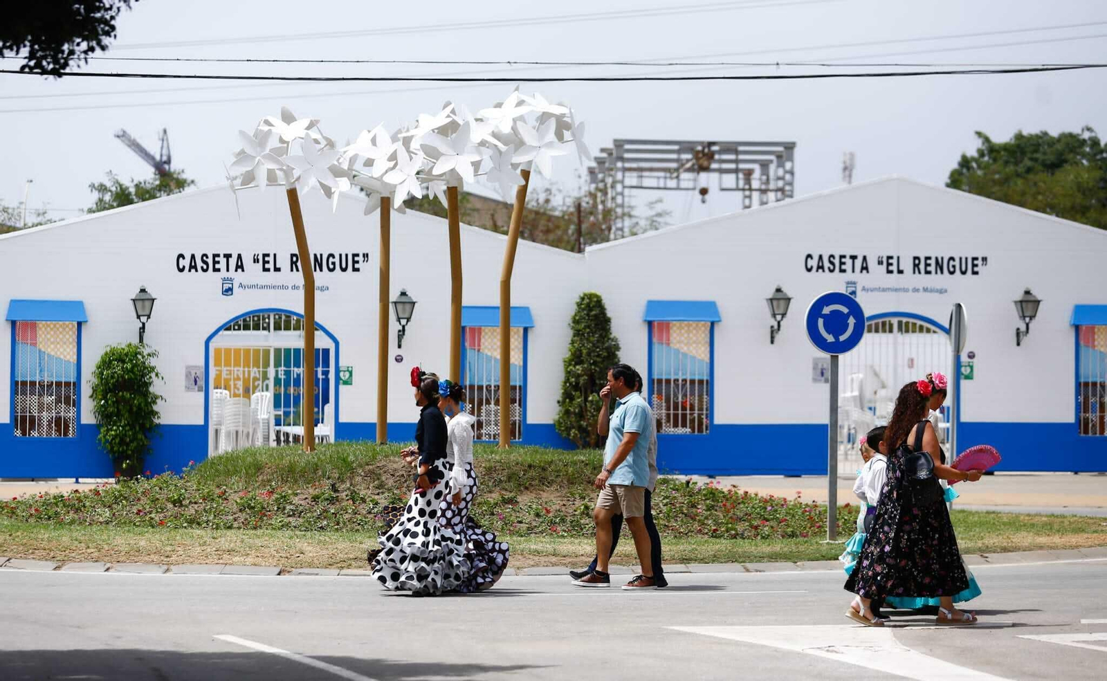 El Cortijo de Torres, la feria  que no descansa de noche ni de día