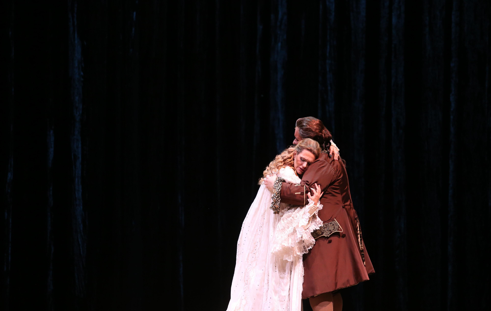 Las imágenes de 'Adriana Lecouvreur' en el Maestranza