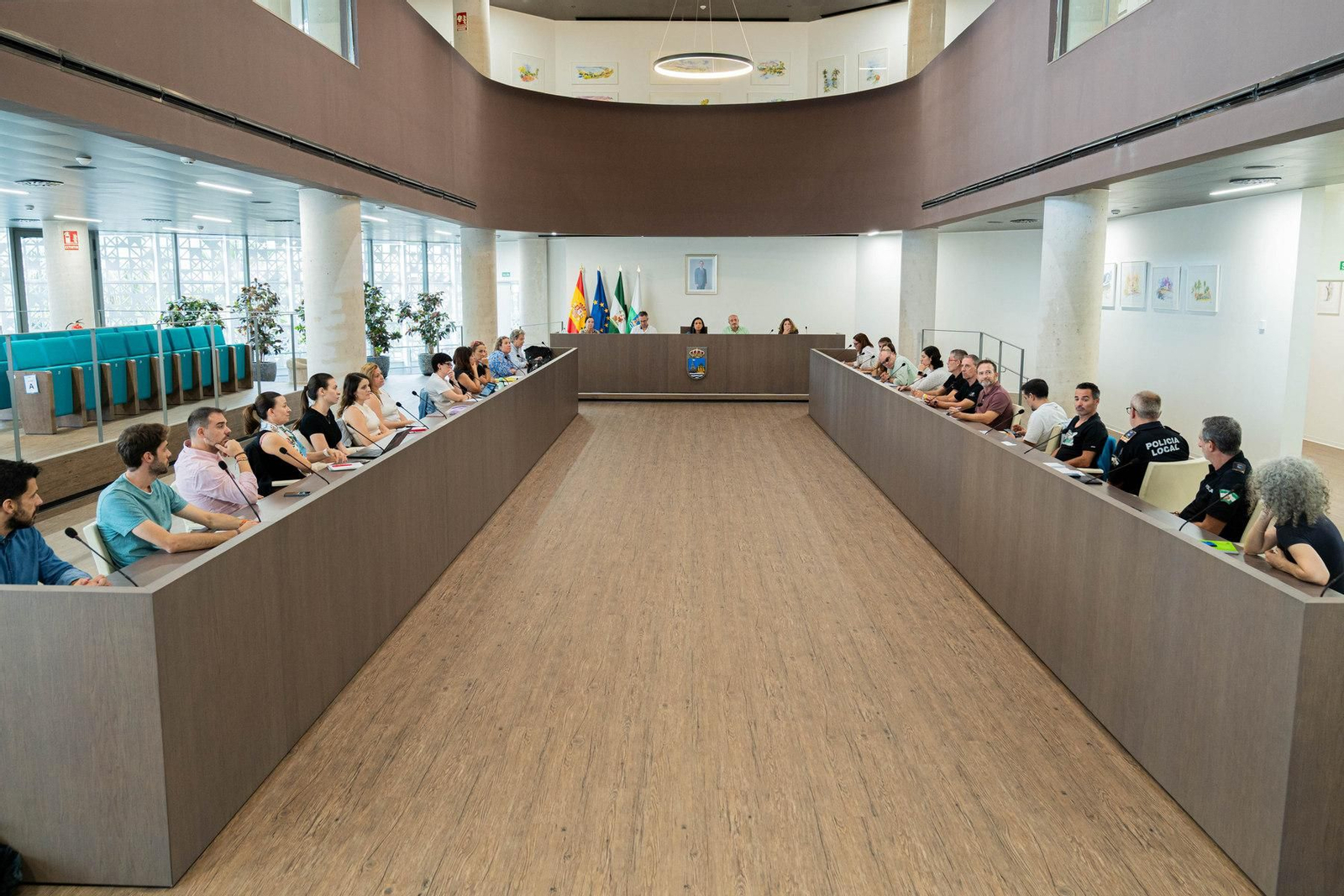 La primera reunión para constituir el equipo técnico de absentismo escolar.