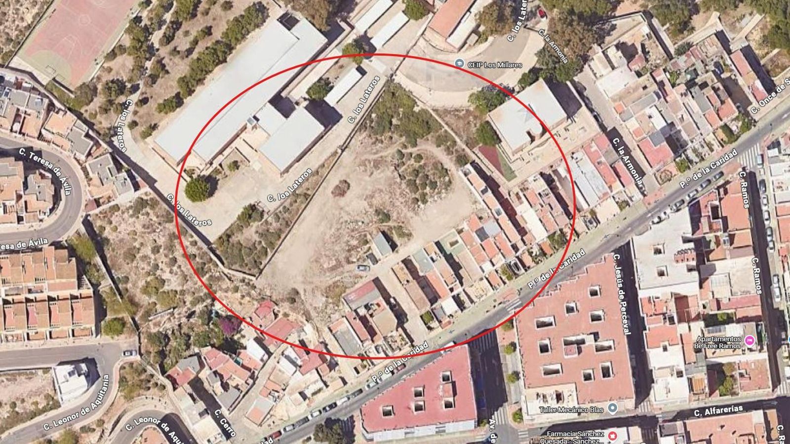 Solar previsto para el huerto urbano, junto al Paseo de la Caridad
