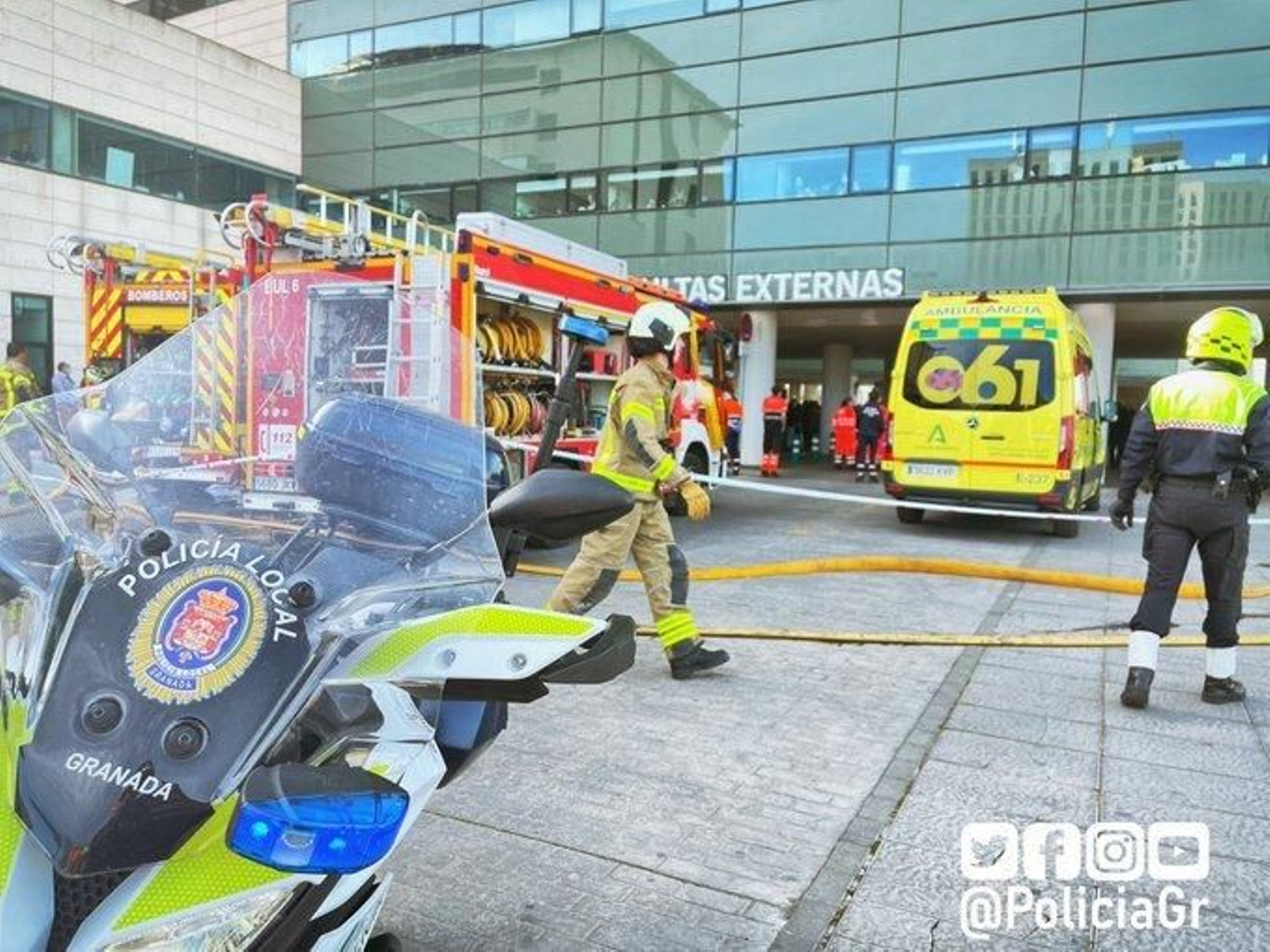 Imagen de la Policía Local del incendio en el Clínico.