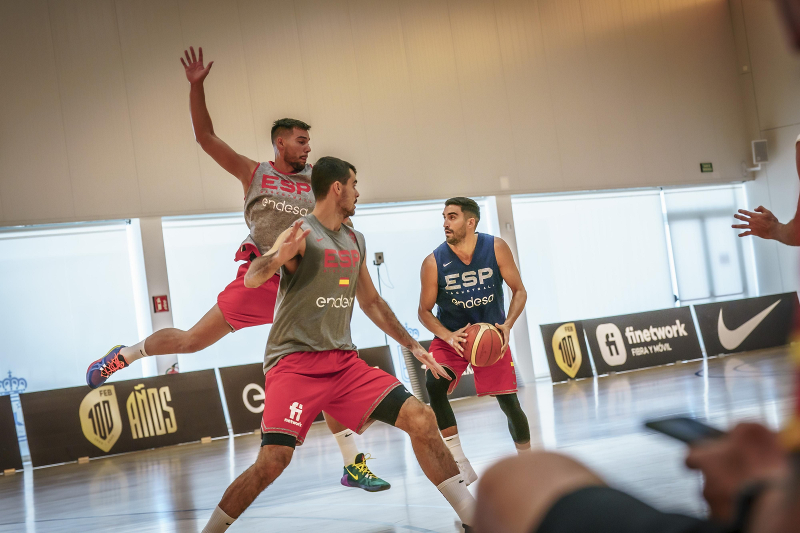 Jaime Fernández finta a Willy.