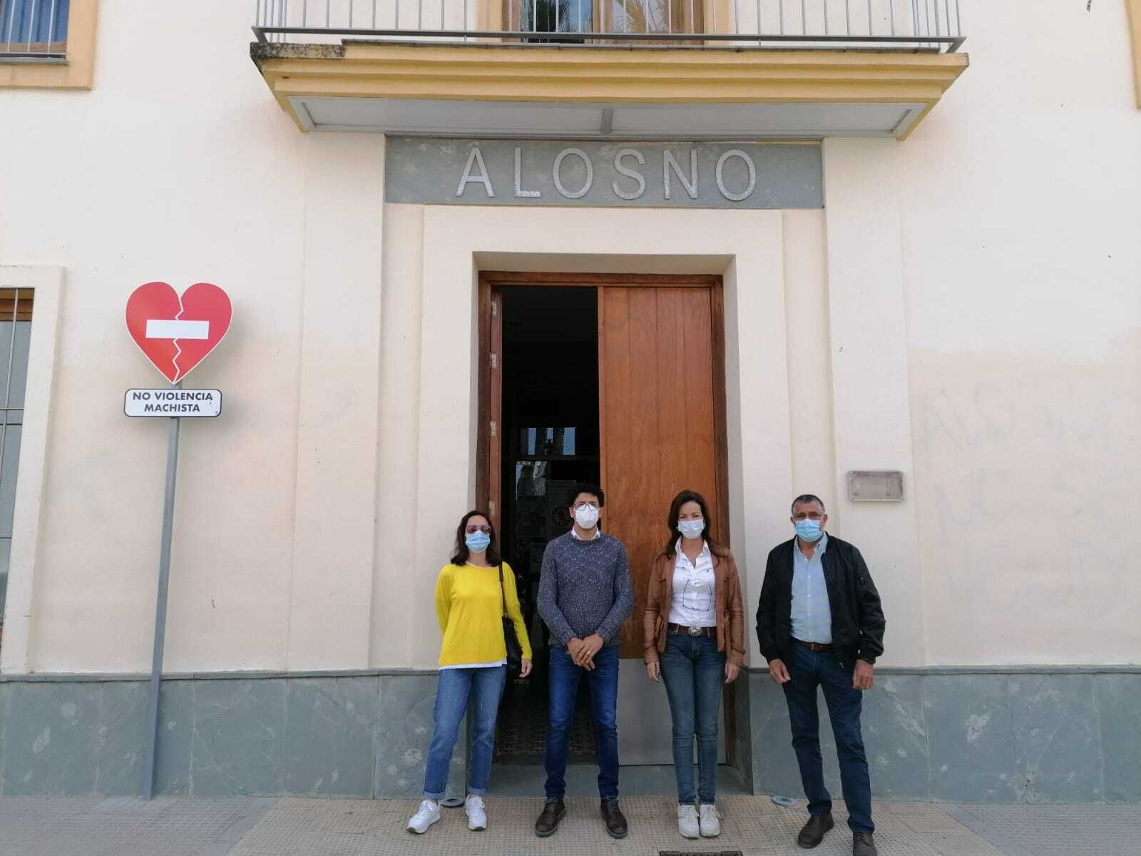 La delegada territorial de Turismo en su visita a Alosno