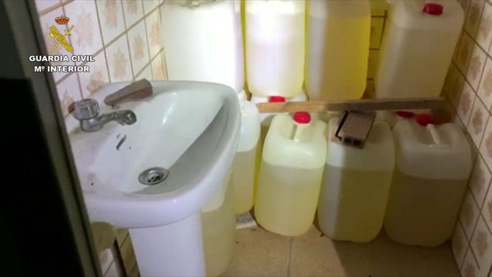 Material intervenido en uno de los registros.