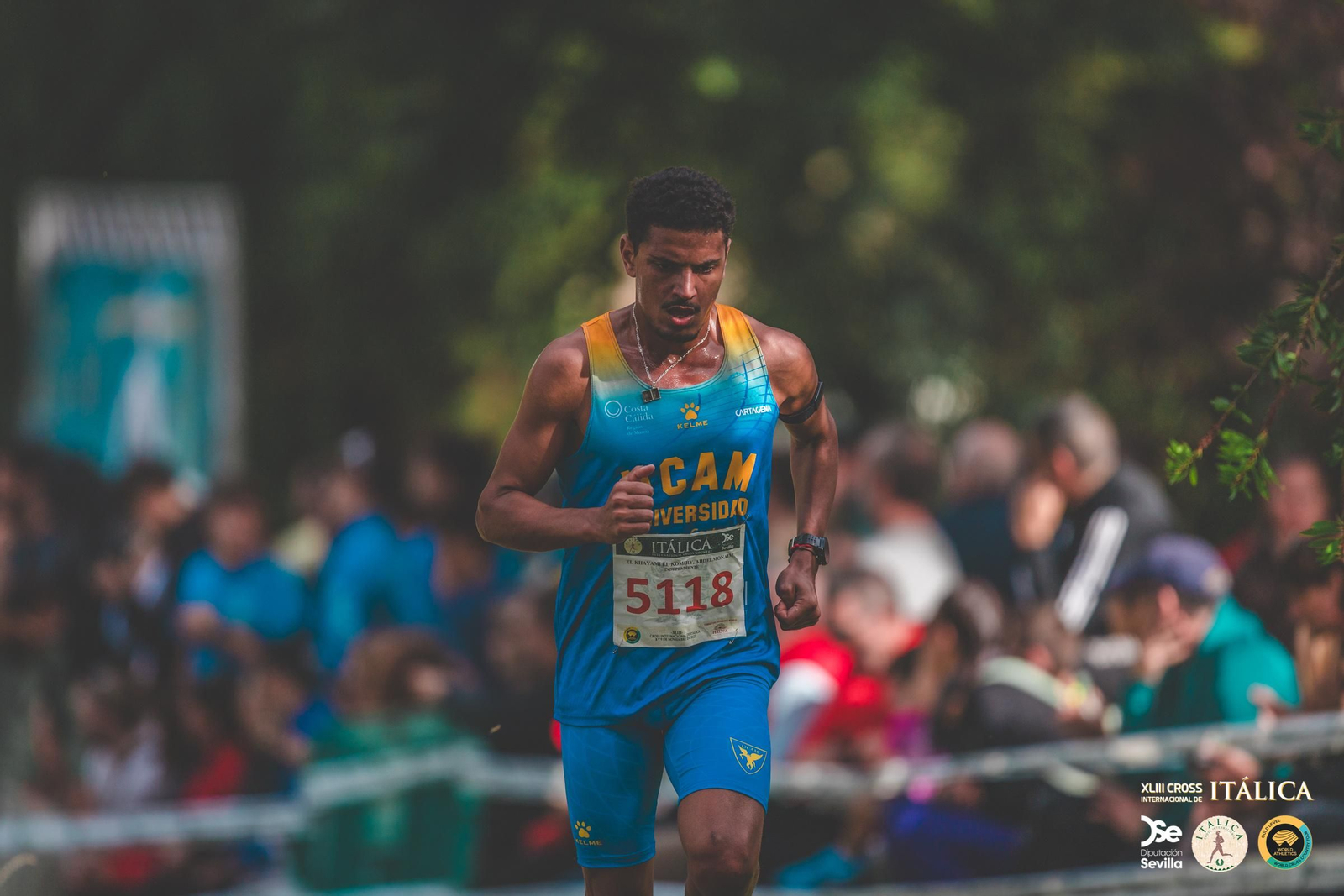 Búscate en las fotos del Cross de Itálica 2025 | 12