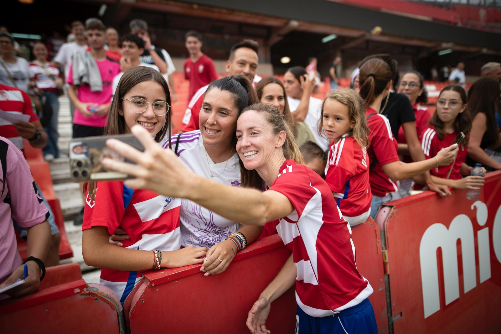 Las mejores imágenes del Granada CF Femenino-Levante Badalona