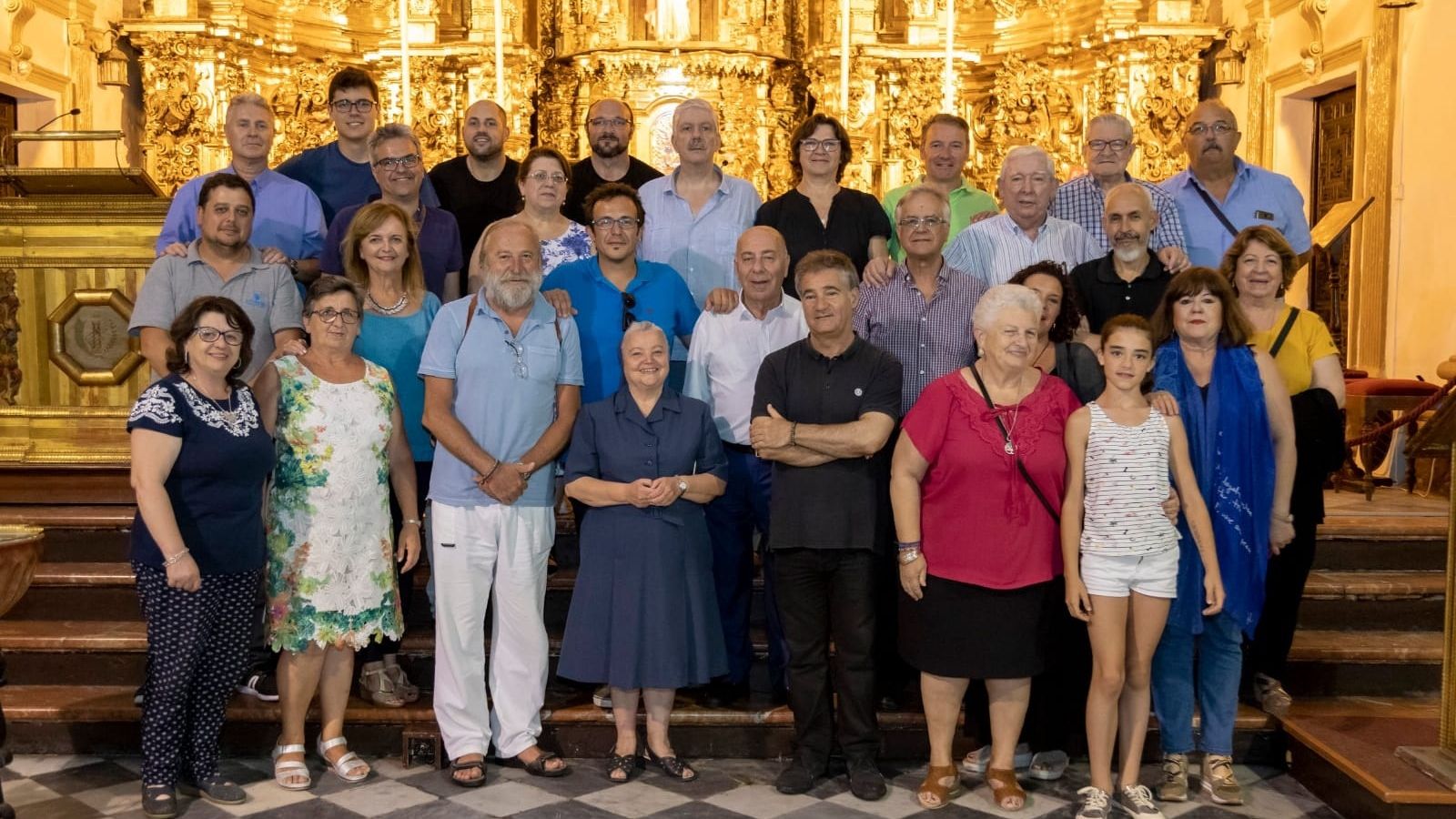 Acto de entrega a Gerasa del donativo de la Tertulia Cofrade Al Palo