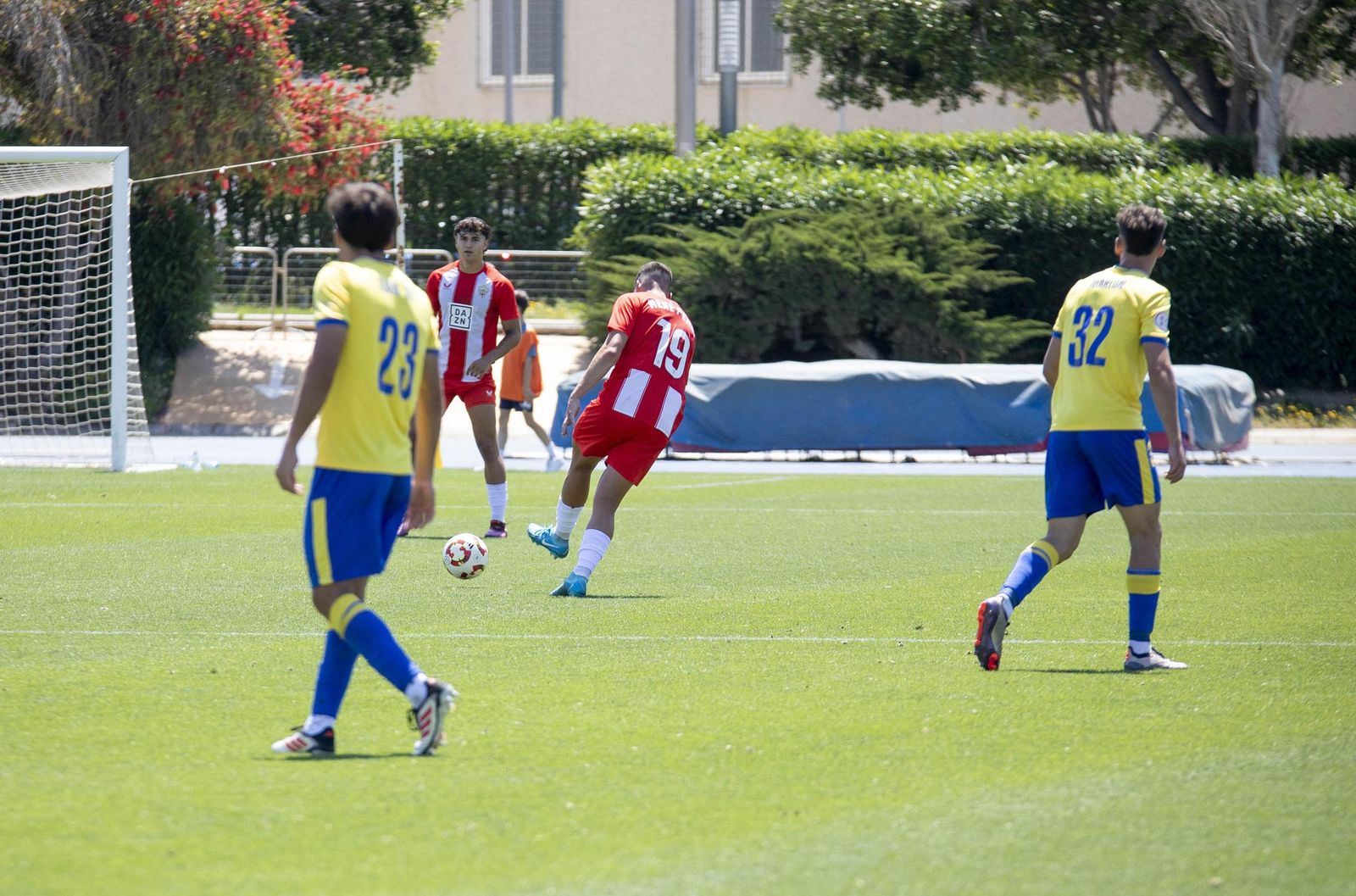 Partido de Segunda RFEF entre el Almería B y el Cádiz Mirandilla