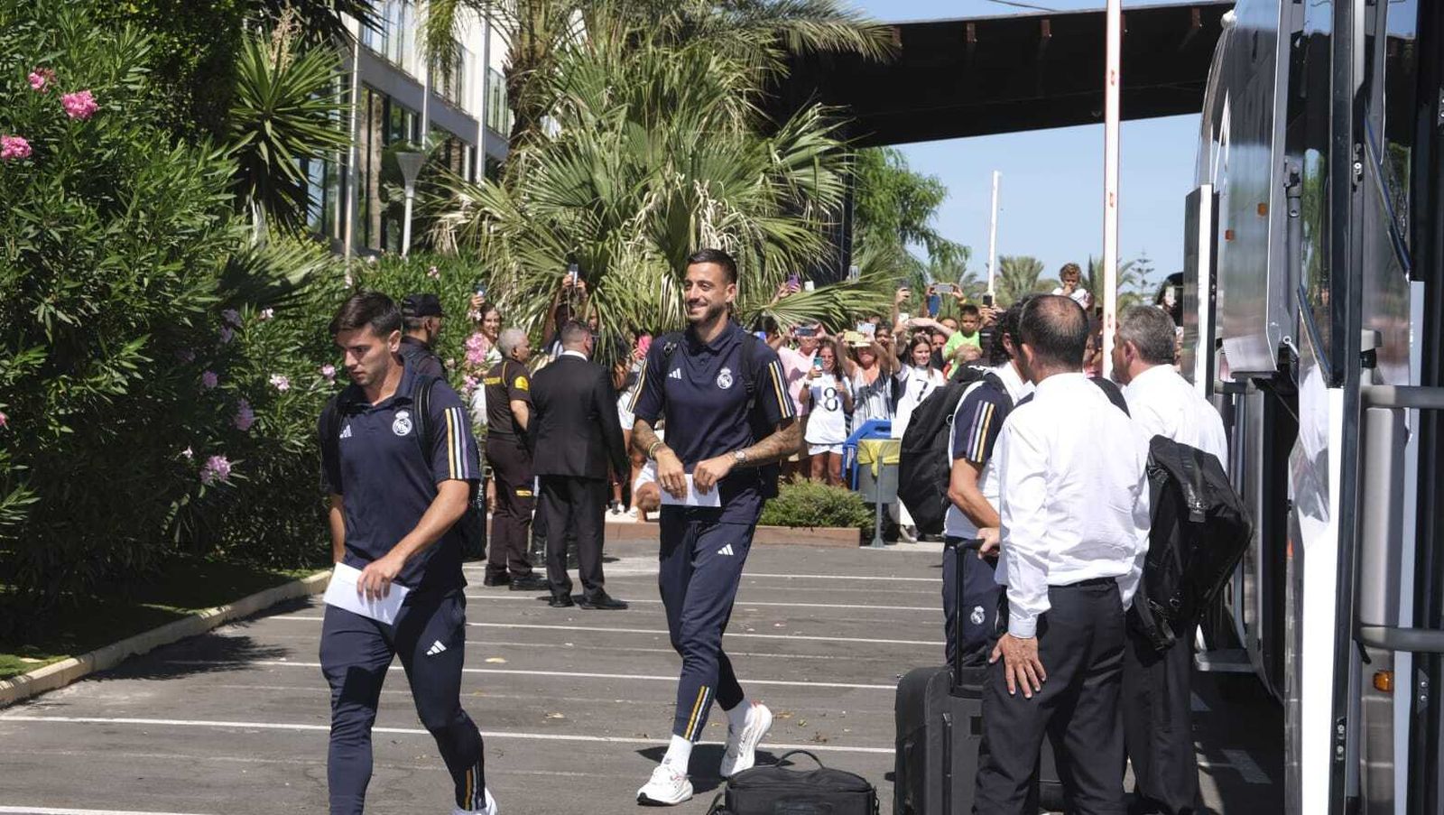 La llegada del Real Madrid a Almería en imágenes