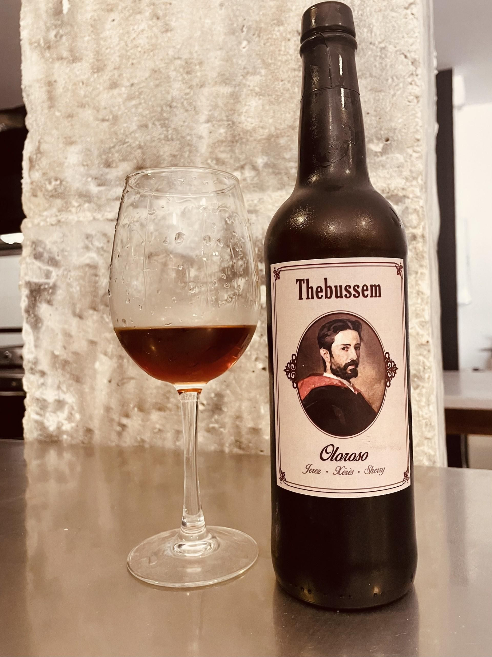 Oloroso Thebussem del Marco de Jerez.