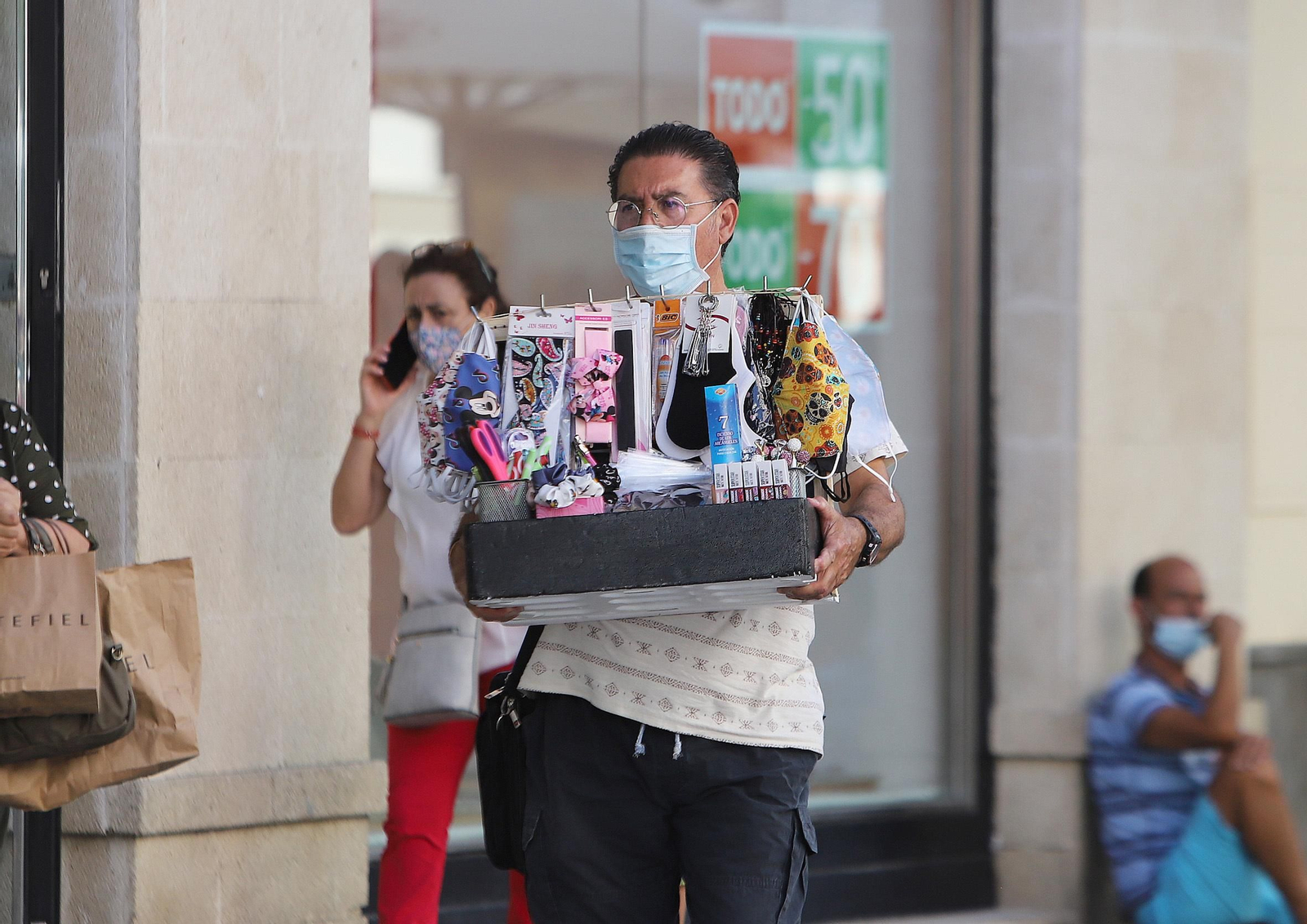Coronavirus en Jerez,primer día del uso obligatorio de mascarillas