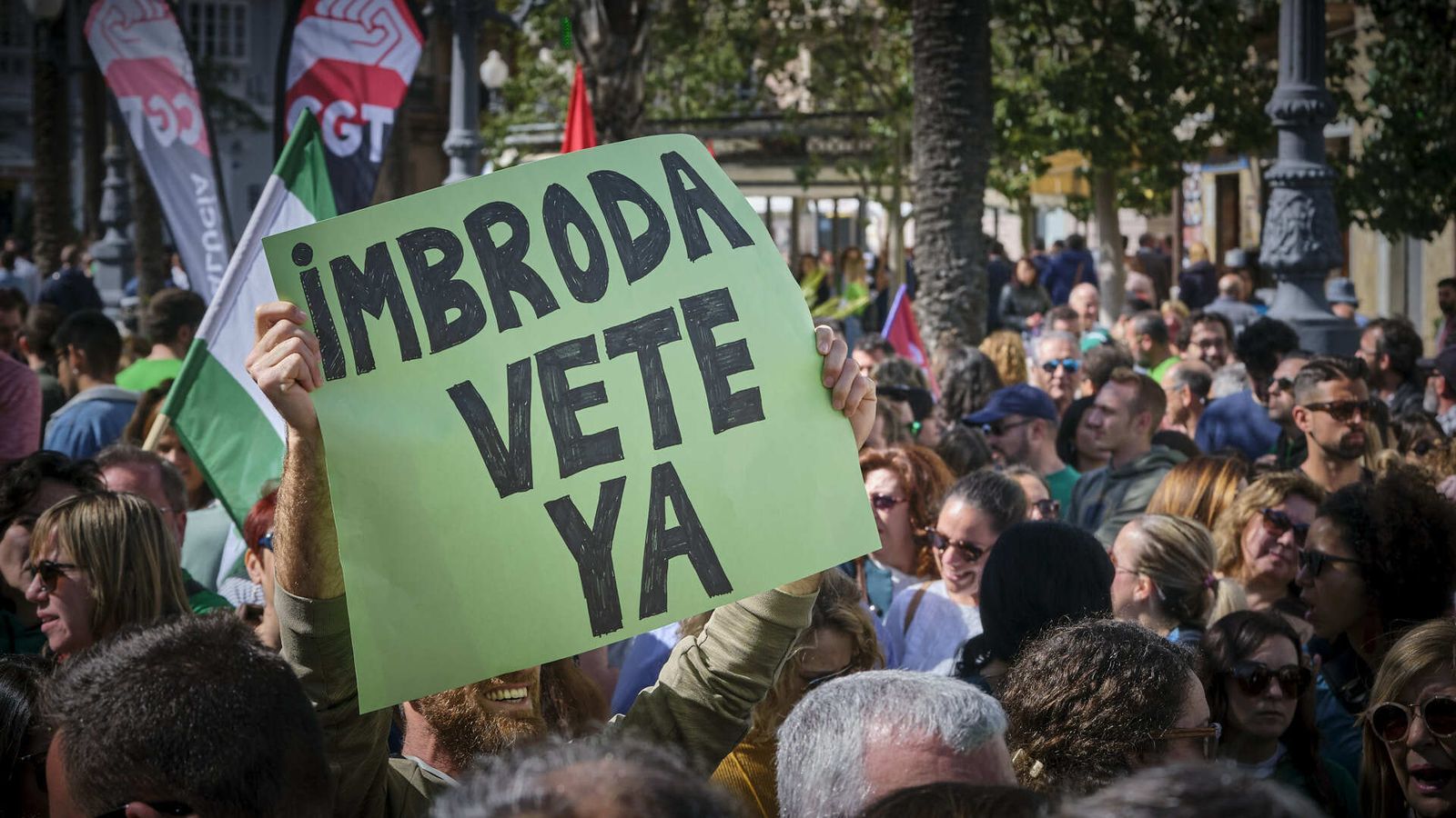 Manifestación contra la enseñanza concertada