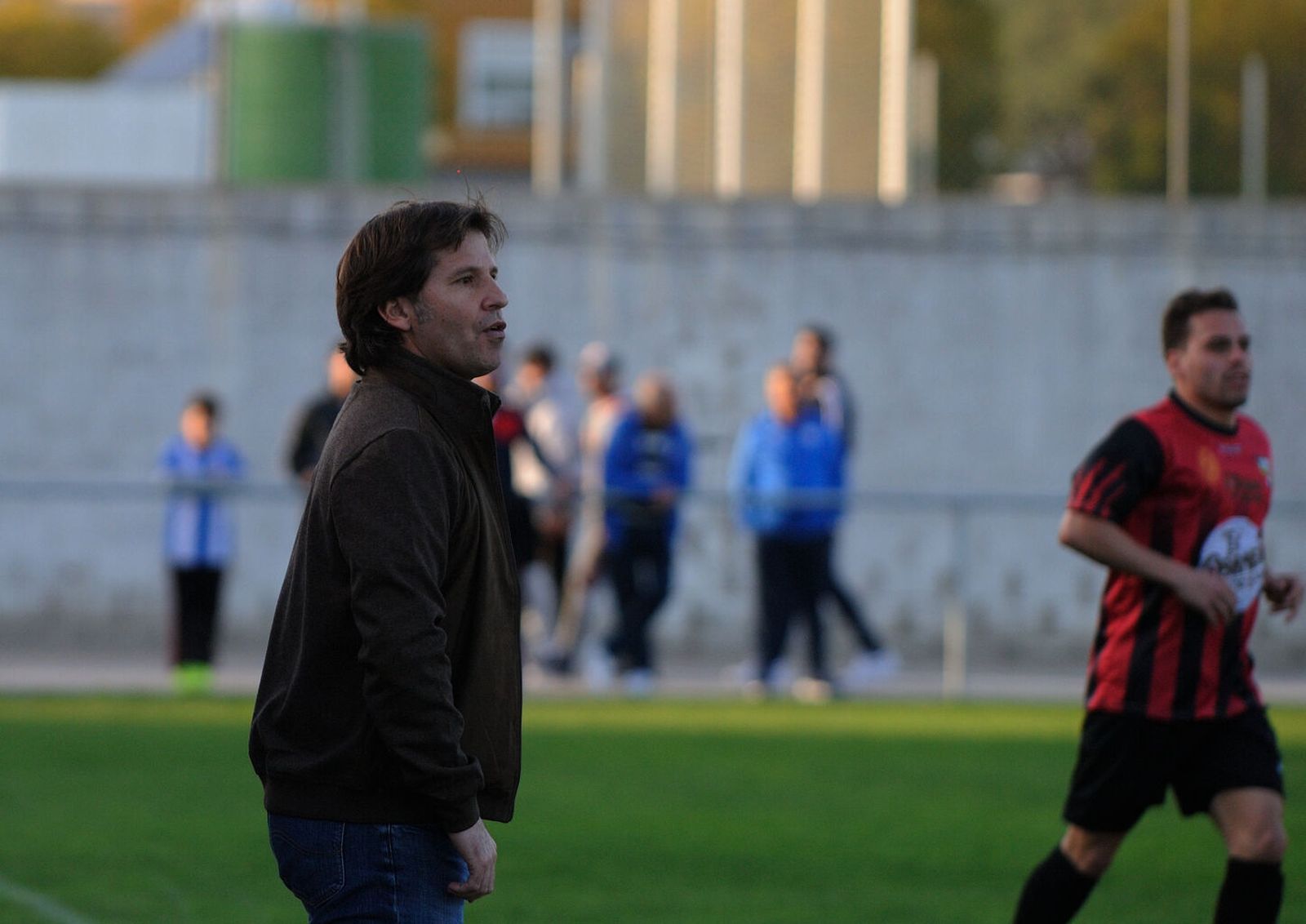 Jesús Mendoza ha cerrado su renovación por el equipo rojillo.