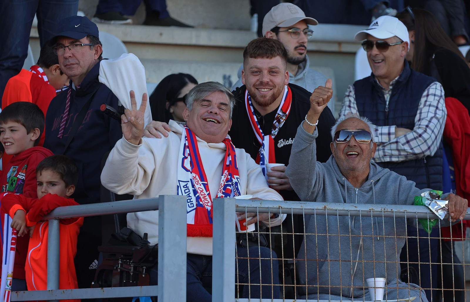 Búscate en el Nuevo Mirador durante el Algeciras - Real Madrid Castilla de Primera Federación